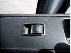 MANDO ELEVALUNAS DELANTERO DERECHO 