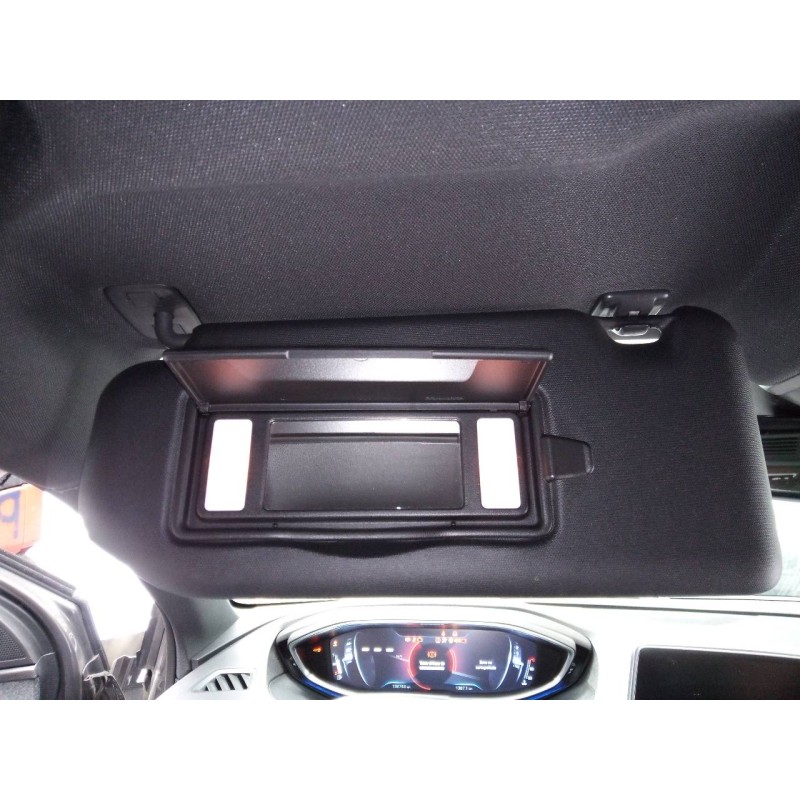 Recambio de parasol izquierdo para peugeot 3008 gt line referencia OEM IAM   