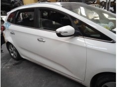 Recambio de puerta delantera derecha para kia carens ( ) drive referencia OEM IAM    2
