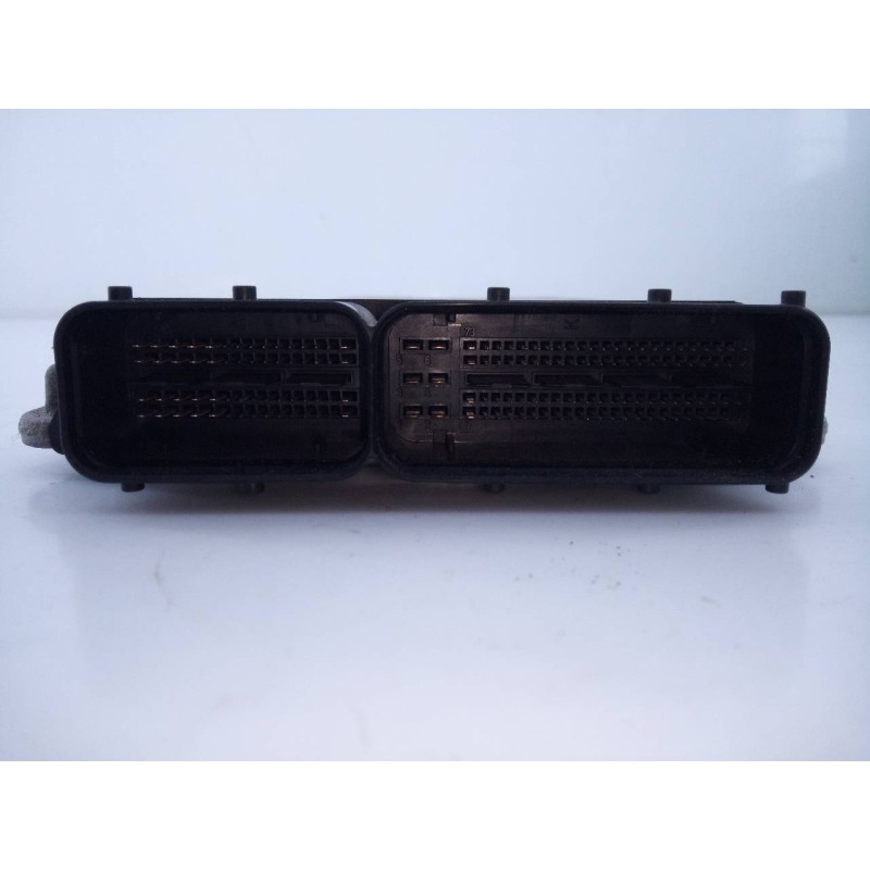 Recambio de centralita motor uce para volkswagen golf v berlina (1k1) highline referencia OEM IAM 03G906016CB 0281011900 E2-A1-9