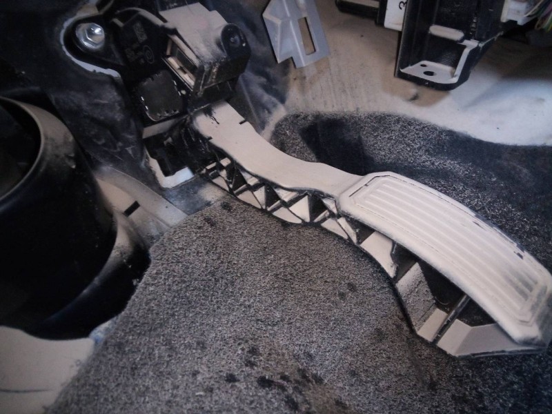 Recambio de pedal acelerador para toyota verso advance referencia OEM IAM 7811005040 16095B 