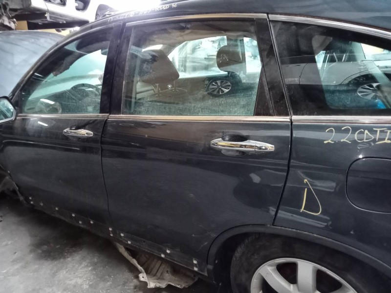 Recambio de puerta trasera izquierda para honda cr-v (re) elegance referencia OEM IAM   