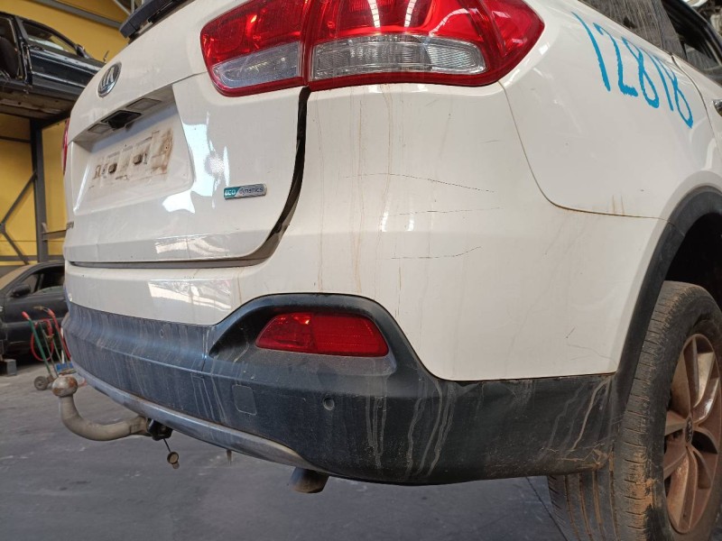 Recambio de paragolpes trasero para kia sorento () concept referencia OEM IAM   