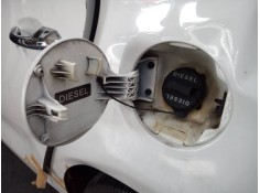 Recambio de tapa exterior combustible para kia carens ( ) drive referencia OEM IAM    2