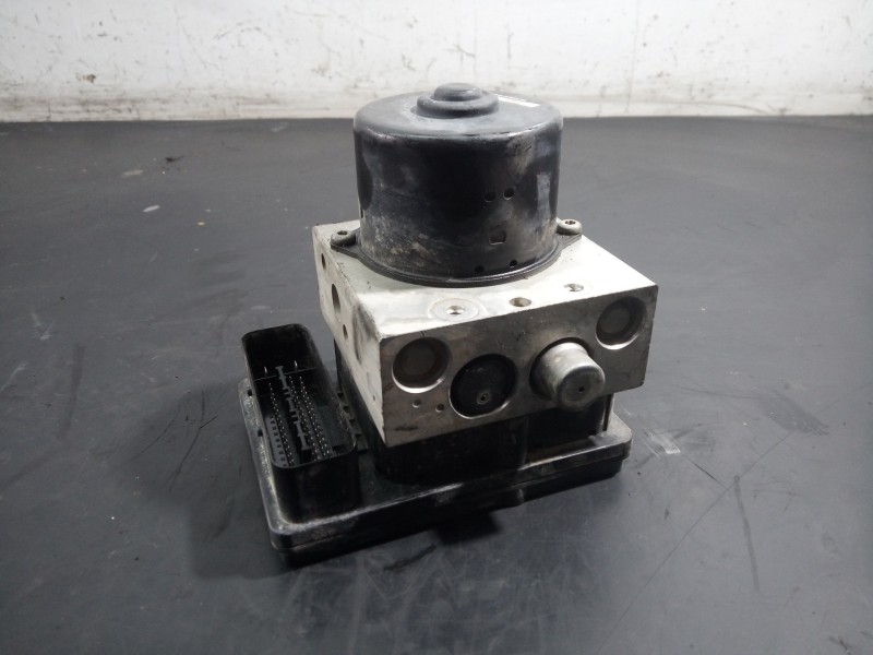 Recambio de abs para nissan pathfinder (r51) 2.5 dci se referencia OEM IAM 47660EB32A  P3-B8-27-2