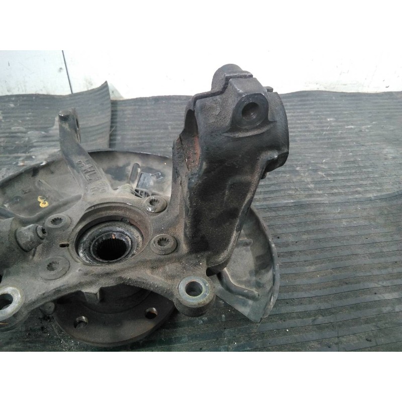 Recambio de mangueta delantera izquierda para volkswagen golf v berlina (1k1) highline referencia OEM IAM   P1-A4-29