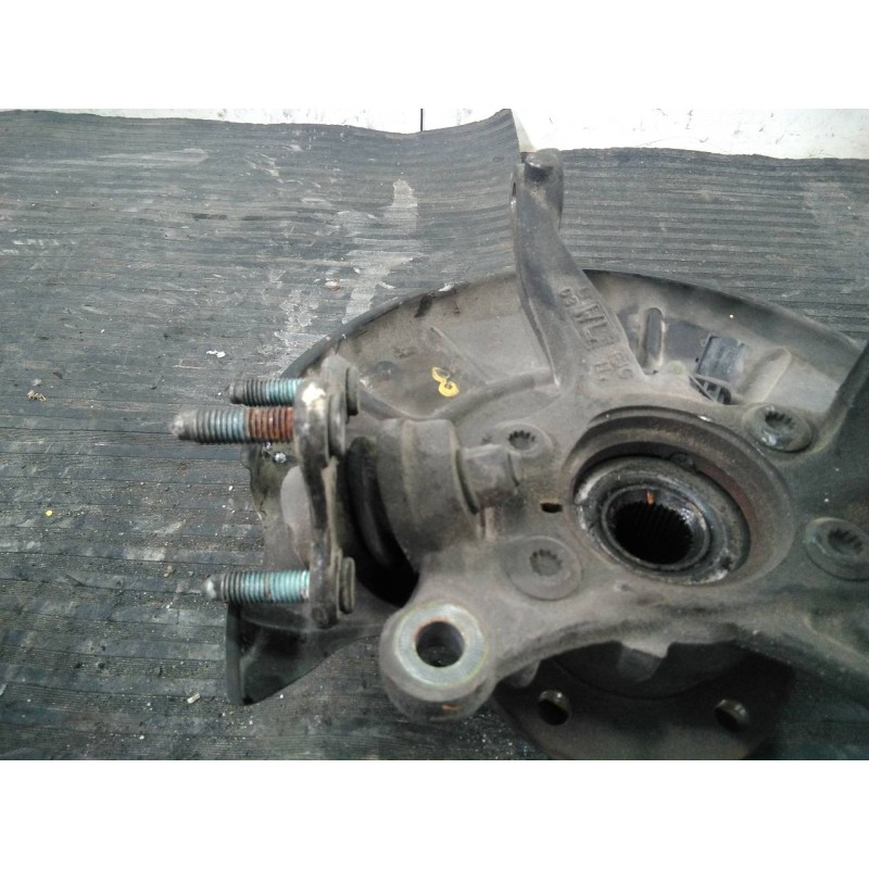 Recambio de mangueta delantera izquierda para volkswagen golf v berlina (1k1) highline referencia OEM IAM   P1-A4-29