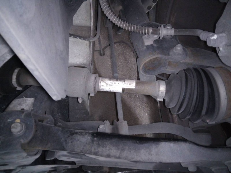 Recambio de transmision delantera izquierda para kia carens ( ) drive referencia OEM IAM 49500A4200  