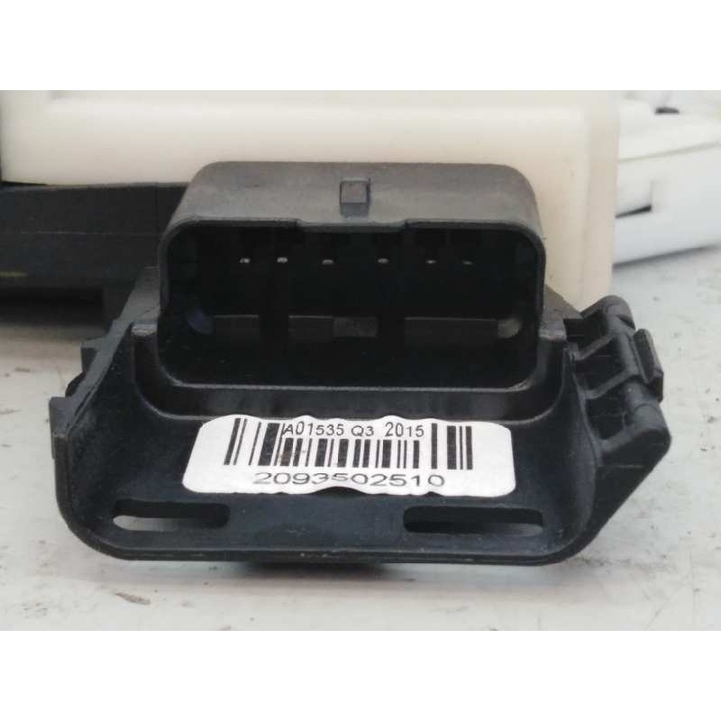 Recambio de cerradura puerta delantera derecha para citroën berlingo station wagon xtr plus referencia OEM IAM 2093502510  E1-A4