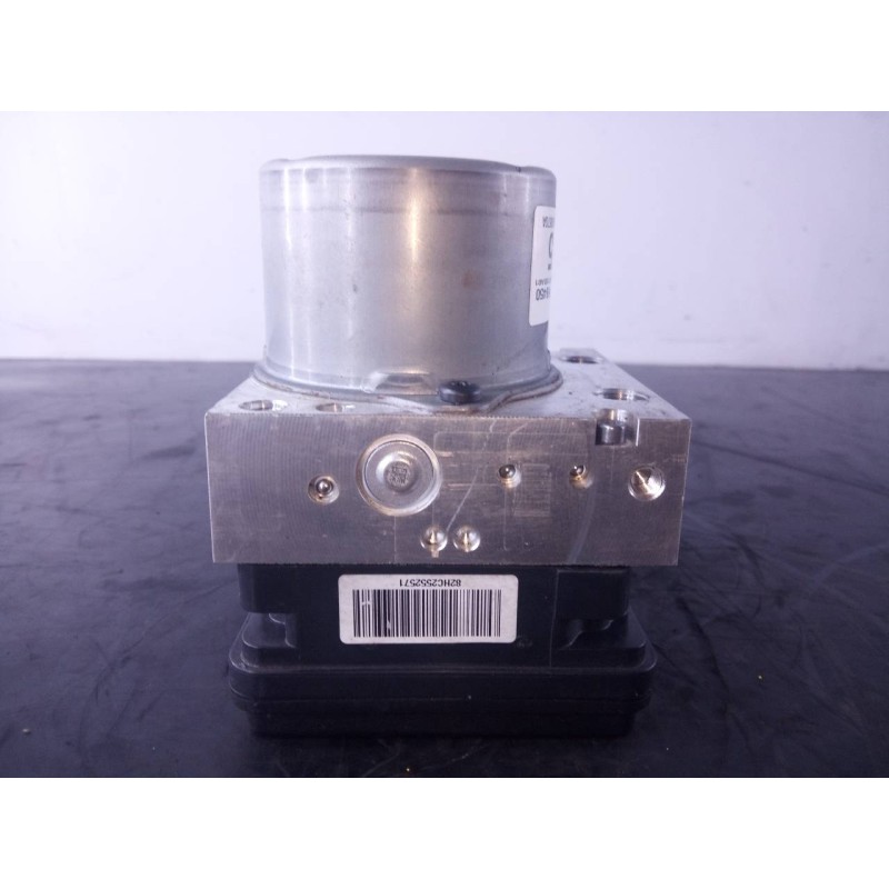 Recambio de abs para kia stonic (ybcuv) drive referencia OEM IAM 58910H8450 220708A1H1AA00670A P3-B8-24-4