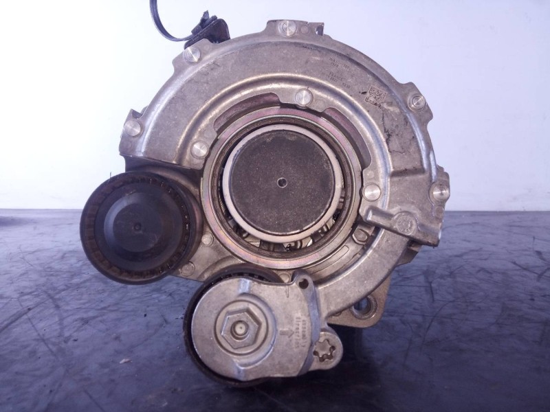 Recambio de alternador para kia stonic (ybcuv) drive referencia OEM IAM 3630007000 2726652 P3-A4-19-5