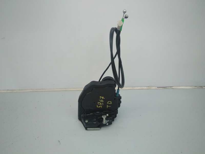 Recambio de cerradura puerta trasera derecha para toyota verso advance referencia OEM IAM   E2-B4-25-2