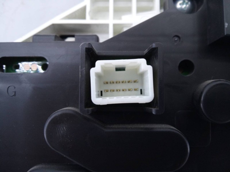 Recambio de cuadro instrumentos para nissan pulsar (c13) acenta referencia OEM IAM 3ZN0ANUI4  E3-B4-21-4