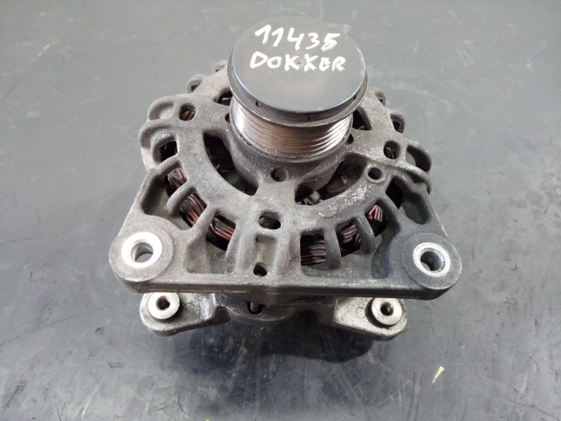 Recambio de alternador para dacia dokker stepway referencia OEM IAM 231002949R  P3-B6-4-4