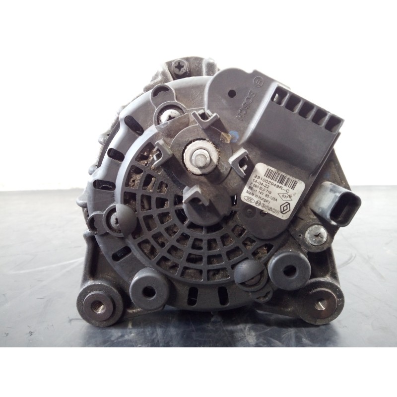Recambio de alternador para dacia dokker stepway referencia OEM IAM 231002949R  P3-B6-4-4