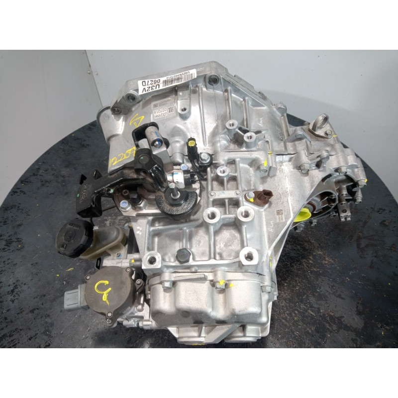 Recambio de caja cambios para kia stonic (ybcuv) drive referencia OEM IAM U32VNH 027214 M1-A3-130