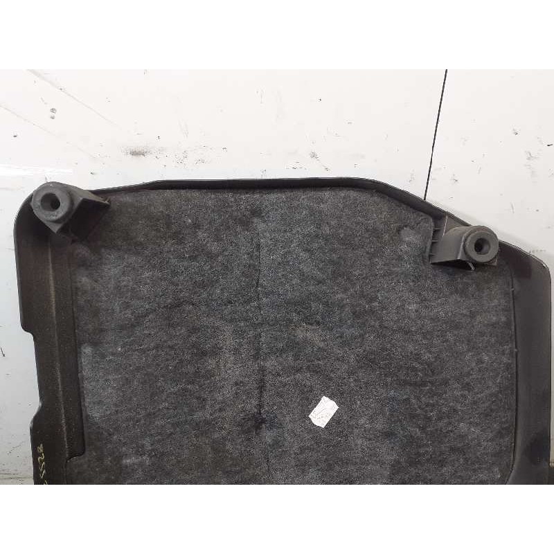 Recambio de tapa para bmw serie 5 touring (f11) 520d referencia OEM IAM   P2-B2-9