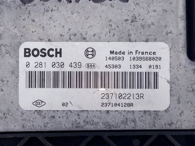 Recambio de centralita motor uce para dacia dokker stepway referencia OEM IAM 237102213R 0281030439 E2-A1-33-1