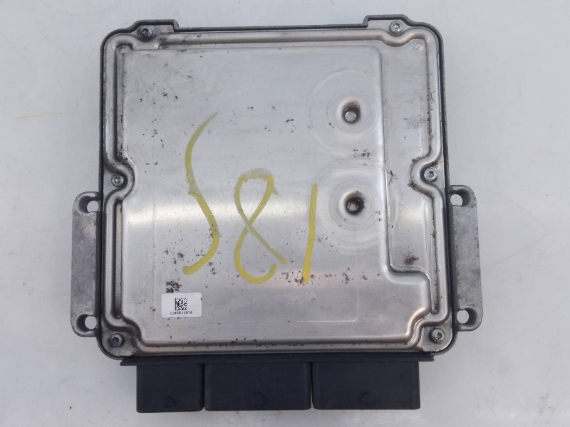 Recambio de centralita motor uce para dacia dokker stepway referencia OEM IAM 237102213R 0281030439 E2-A1-33-1