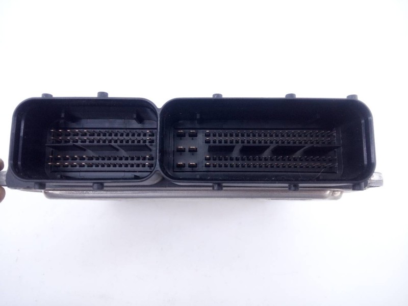 Recambio de centralita motor uce para seat toledo (kg3) reference referencia OEM IAM 04L907309E 0281019175 E2-A1-22-7