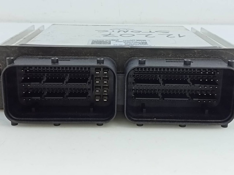 Recambio de centralita motor uce para kia stonic (ybcuv) drive referencia OEM IAM 3910607047 9001300179KG E3-A3-24-1