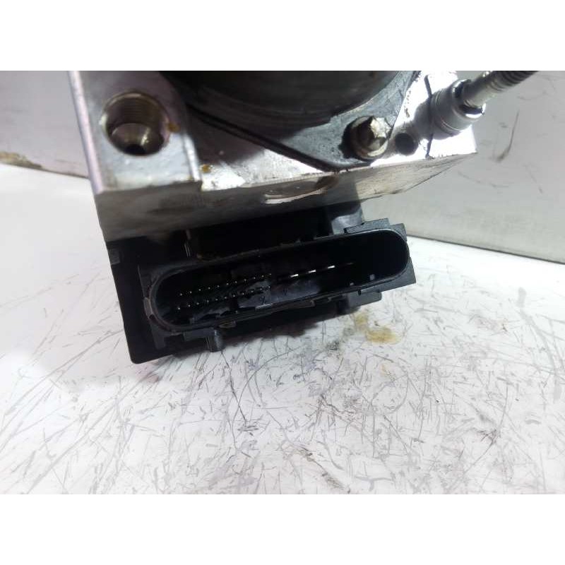 Recambio de abs para renault clio iii confort dynamique referencia OEM IAM 0265232077 8200747140 P3-A8-8-4