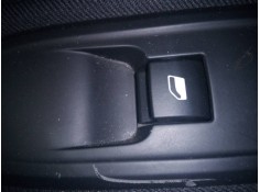 MANDO ELEVALUNAS DELANTERO DERECHO 