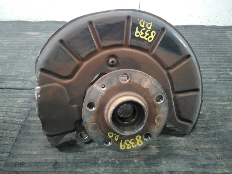 Recambio de mangueta delantera derecha para volkswagen golf v berlina (1k1) highline referencia OEM IAM 1K0407256P  P1-A4-29