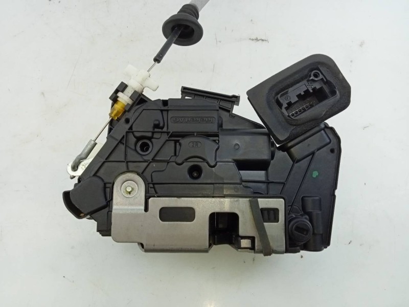 Recambio de cerradura puerta trasera derecha para seat toledo (kg3) reference referencia OEM IAM   E1-B6-52-1