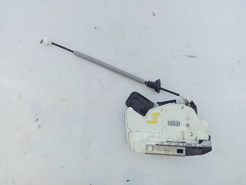 Recambio de cerradura puerta trasera derecha para seat toledo (kg3) reference referencia OEM IAM   E1-B6-52-1