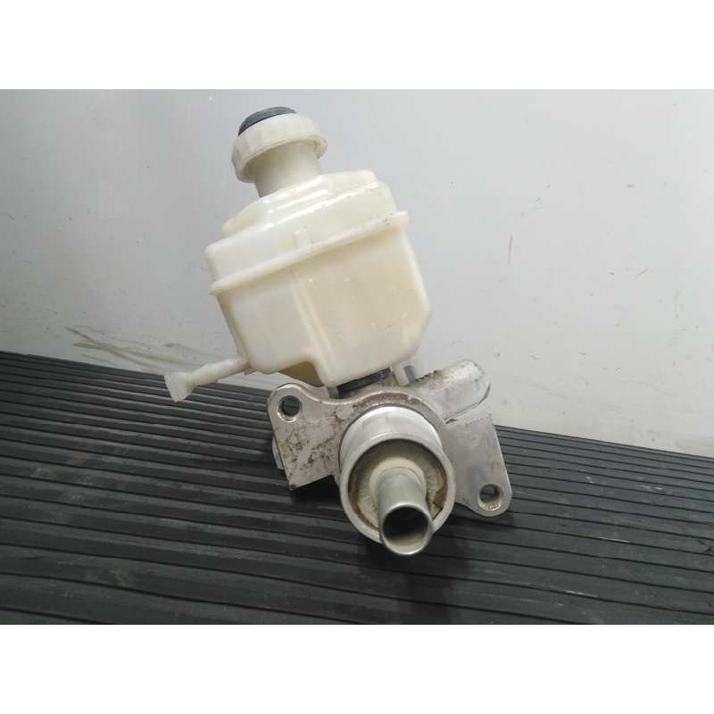 Recambio de bomba freno para land rover discovery v6 td s referencia OEM IAM 74471269C  P3-B9-7-1