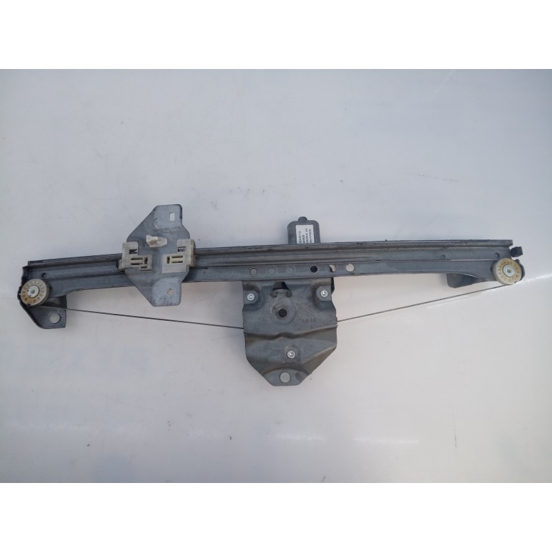 Recambio de elevalunas delantero derecho para dacia dokker stepway referencia OEM IAM 128001071E 807209071R E1-A1-48-1