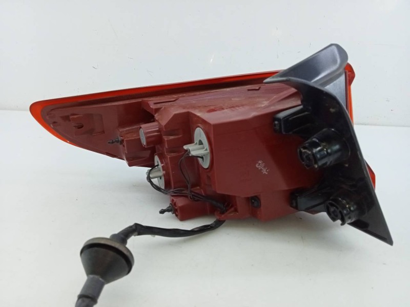 Recambio de piloto trasero derecho para kia stonic (ybcuv) drive referencia OEM IAM 92402H8  E2-B5-24-1