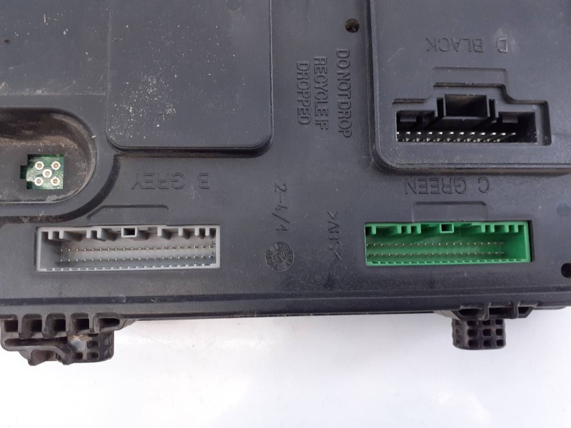 Recambio de modulo electronico para renault scenic iii expression referencia OEM IAM A2C53284891 284B17882R E2-A1-39-7