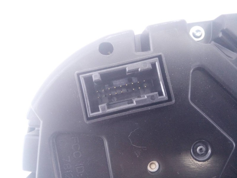 Recambio de cuadro instrumentos para seat toledo (kg3) reference referencia OEM IAM 40684244 A2C95191900 E2-A1-14-2