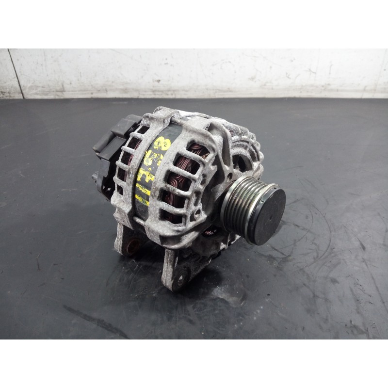 Recambio de alternador para nissan pulsar (c13) acenta referencia OEM IAM 231004EA0A  P3-A4-22-4
