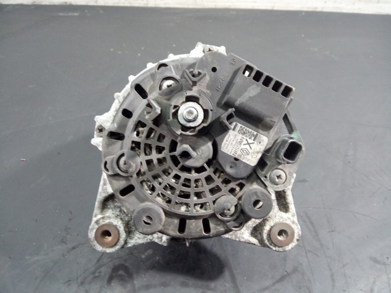Recambio de alternador para nissan pulsar (c13) acenta referencia OEM IAM 231004EA0A  P3-A4-22-4