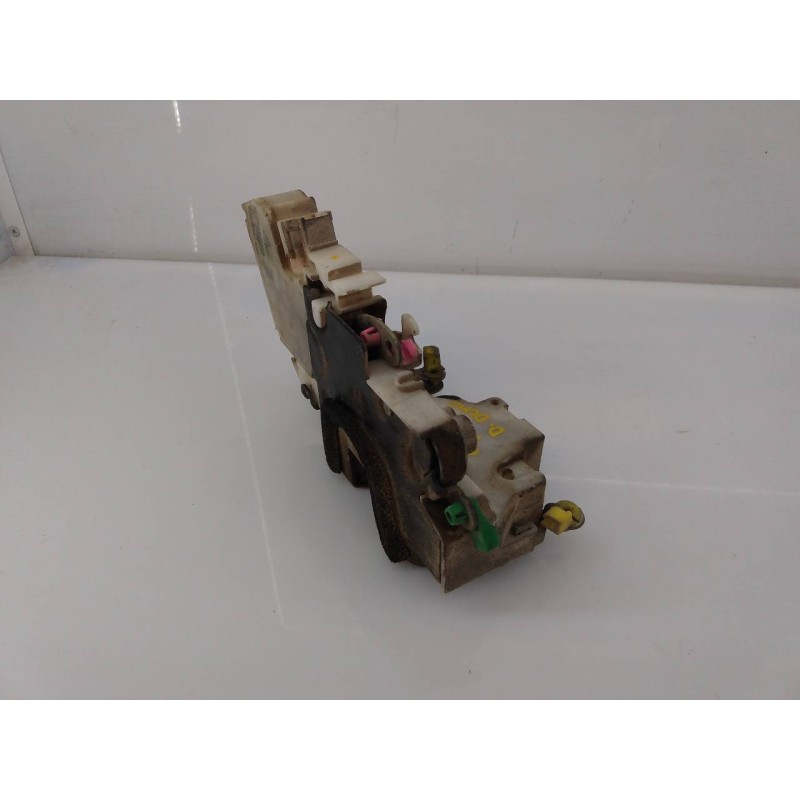 Recambio de cerradura puerta delantera derecha para nissan pick-up (d22) king cab 4x4 referencia OEM IAM 805525P003 89A822 E2-A4