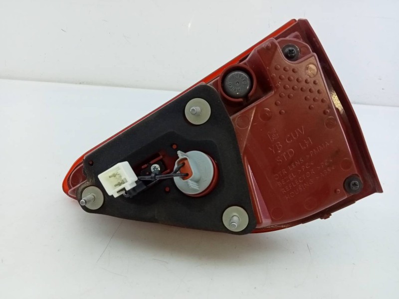 Recambio de piloto trasero izquierdo porton para kia stonic (ybcuv) drive referencia OEM IAM   E2-B5-24-1