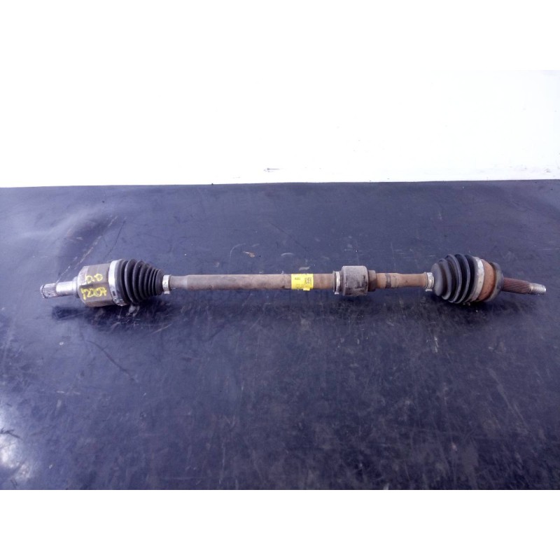 Recambio de transmision delantera derecha para kia stonic (ybcuv) drive referencia OEM IAM 49501H8250  P1-A6-31