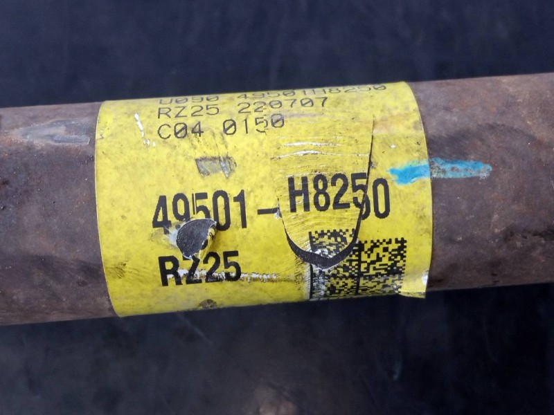 Recambio de transmision delantera derecha para kia stonic (ybcuv) drive referencia OEM IAM 49501H8250  P1-A6-31