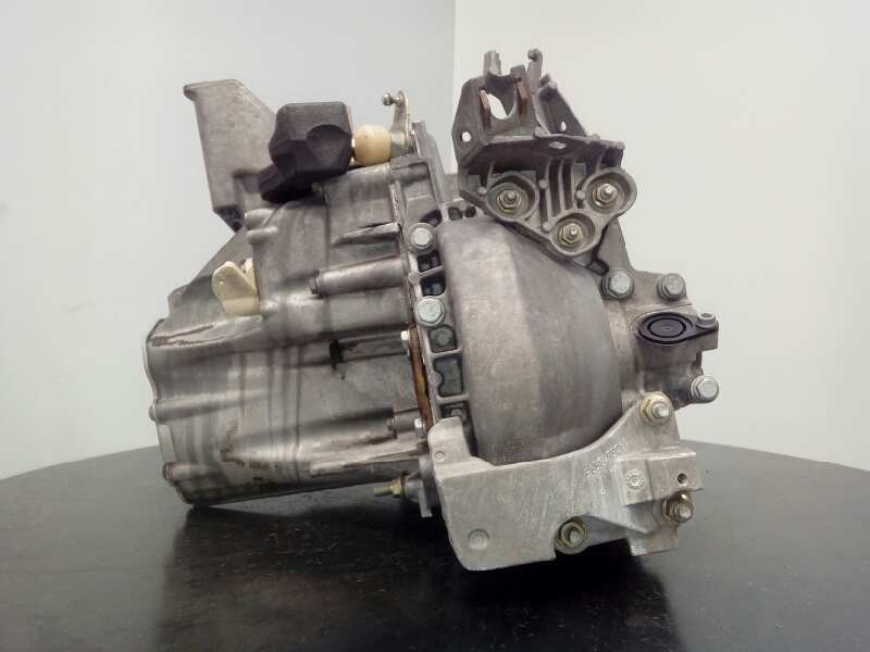 Recambio de caja cambios para peugeot 407 sport referencia OEM IAM 20MB02  M1-B2-41