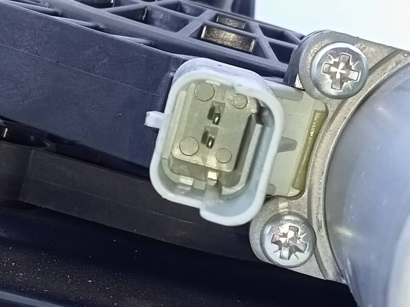 Recambio de elevalunas delantero derecho para nissan pulsar (c13) acenta referencia OEM IAM 140526C22008100 807003ZL0B E2-A4-53-