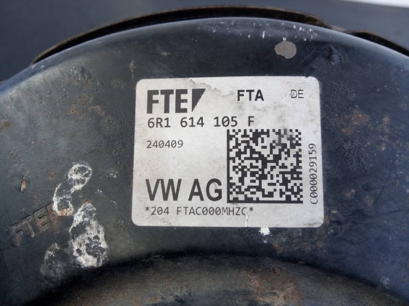 Recambio de servofreno para seat ibiza sc (6j1) reference referencia OEM IAM 6R1614105F  P3-B9-33-3