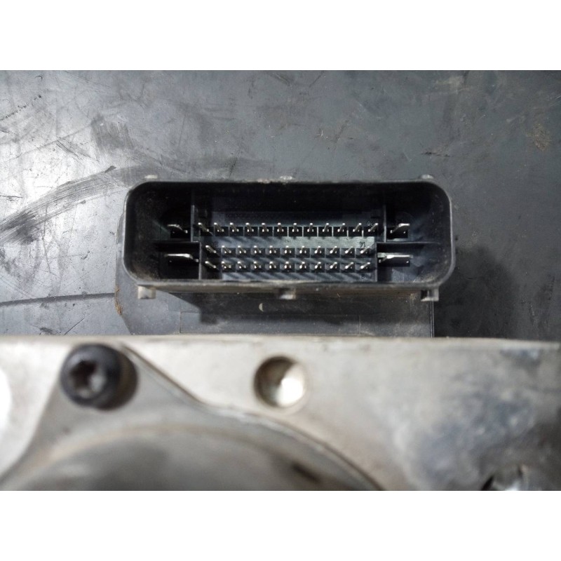 Recambio de abs para hyundai ix35 tecno 2wd referencia OEM IAM 589202Y350 5WY7F46C P3-B8-23-1