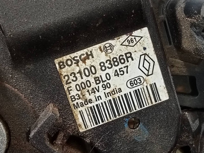 Recambio de alternador para dacia sandero ambiance referencia OEM IAM 231008386R  P3-A5-17-1