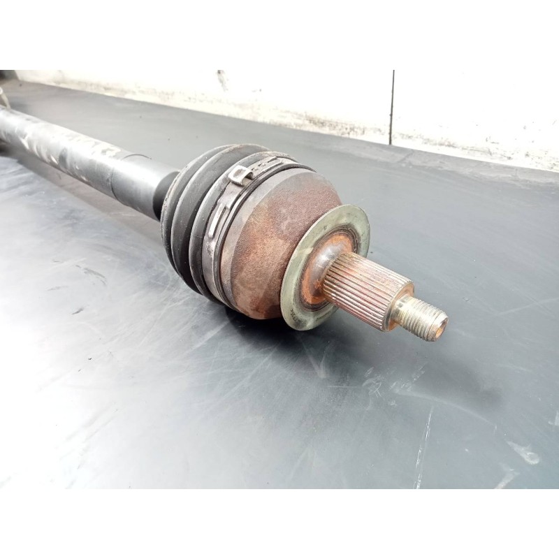 Recambio de transmision delantera derecha para seat toledo (kg3) reference referencia OEM IAM 6R0407762A  P1-A6-21