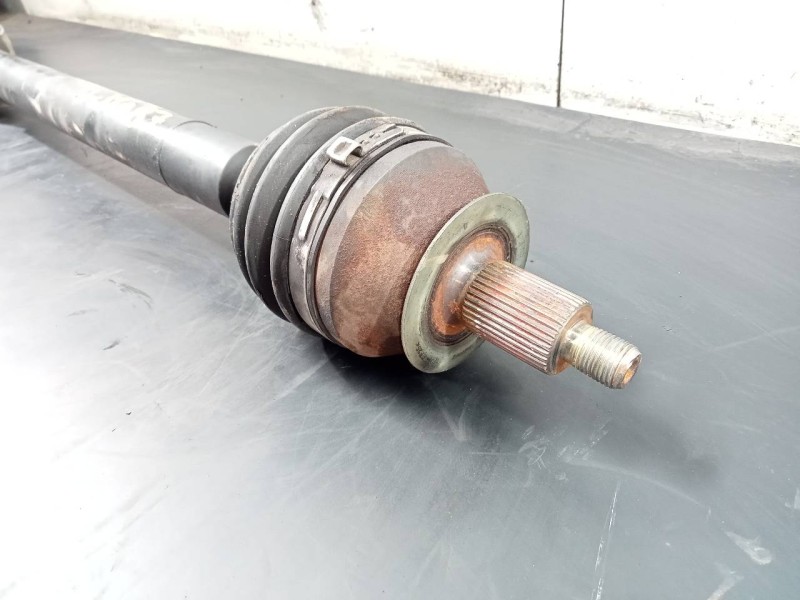 Recambio de transmision delantera derecha para seat toledo (kg3) reference referencia OEM IAM 6R0407762A  P1-A6-21