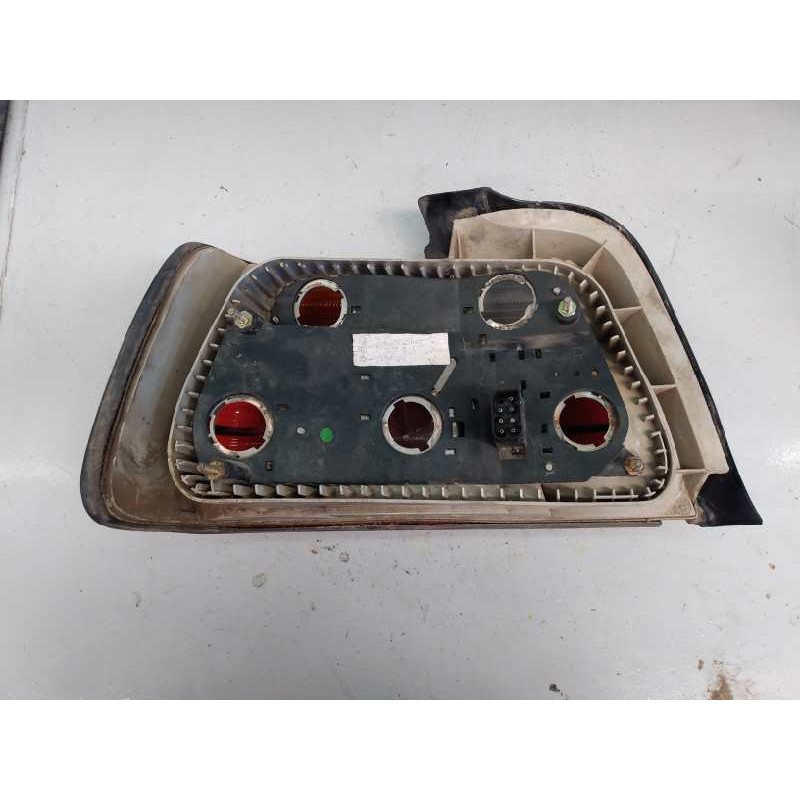 Recambio de piloto trasero derecho para bmw serie 3 berlina (e36) 318i referencia OEM IAM 63211387362  E1-A3-24-1