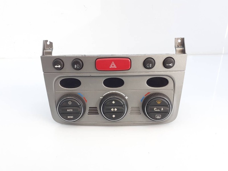 Recambio de mando climatizador para alfa romeo gt (125) 1.9 jtd 16v 150/ progression referencia OEM IAM 01560513690  E3-A4-8-3